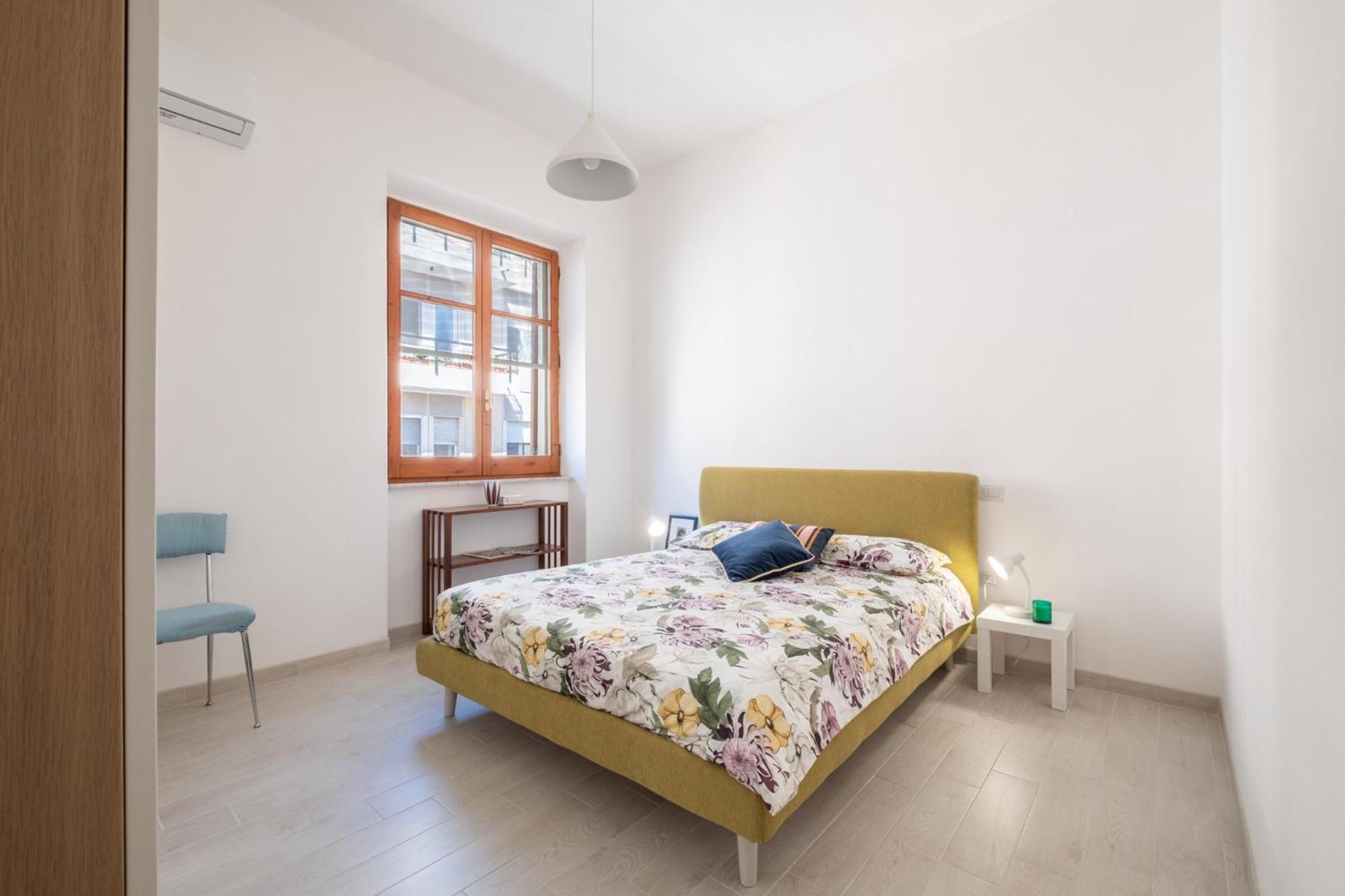 Appartement Casa Ofride -Centro-Poetto 10 Min-Wi-Fi-Netflix à Cagliari Extérieur photo